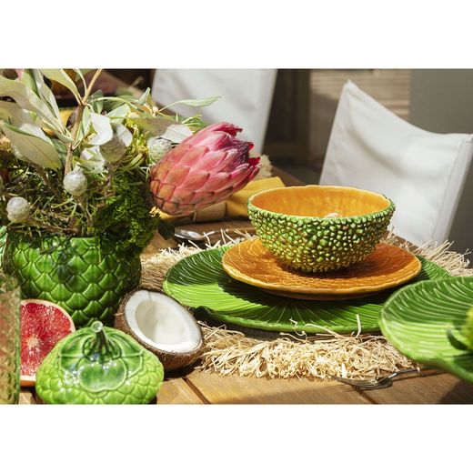 Earthenware presentation plate in green, 33.8 x 33.7 x 2.9 cm | Amazon