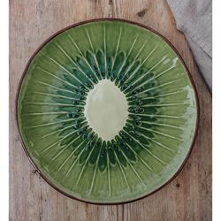 Green and brown earthenware serving plate, 33 x 32.6 x 3 cm | Tropical Fruits