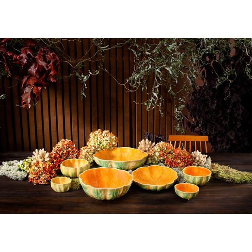 18-piece stoneware dinnerware set in orange and green | Pumpkin