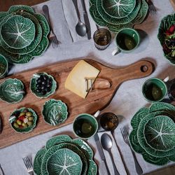 24-piece white and green stoneware dinnerware set | White Cabbage and Cabbage