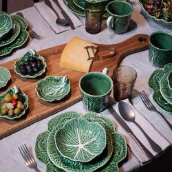 24-piece white and green stoneware dinnerware set | White Cabbage and Cabbage