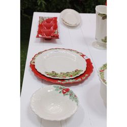 Flat plate made of white and multicoloured earthenware, Ø 29.5 x 2.5 cm | Christmas wreath