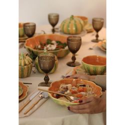18-piece stoneware dinnerware set in orange and green | Pumpkin