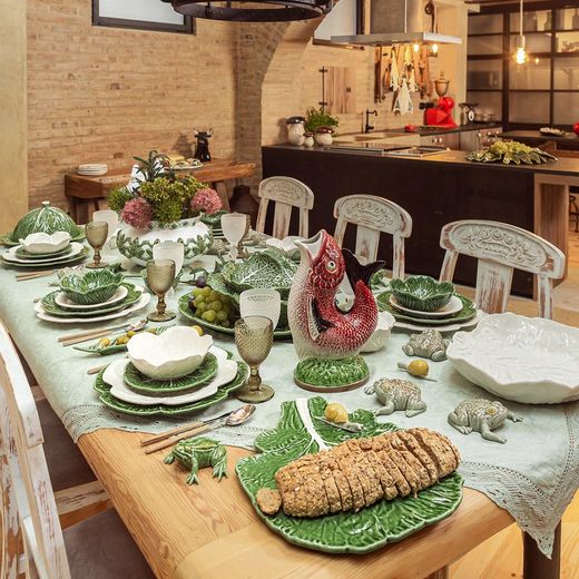 24-piece white and green stoneware dinnerware set | White Cabbage and Cabbage