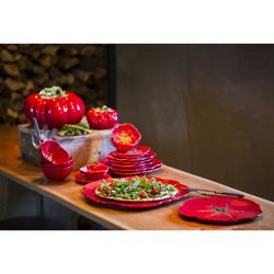 Lille rød lertøjstallerken, 29 x 29 x 3 cm | Tomat