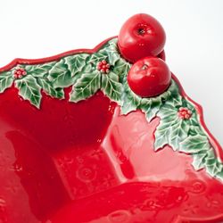 Red and multicoloured earthenware appetizer plate, 40.5 x 15.5 x 6.5 cm | Christmas wreath