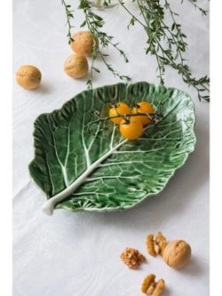 Assiette apéritive en faïence verte L, 28 x 19 x 5 cm | Chou