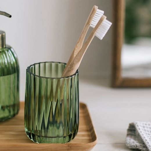 2-piece glass bathroom set in transparent green