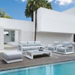 Aluminum and fabric pouf in white and light gray, 70 x 83 x 90 cm | Onyx