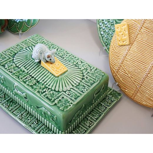 Cheese dish made of earthenware in green and grey, 30.5 x 22.5 x 14 cm | Cheese dishes