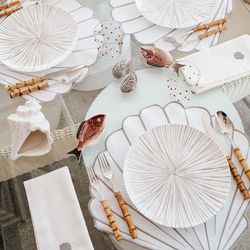 Rabanera aus granatrotem und weißem Steingut, 15 x 7 x 2 cm | Fisch