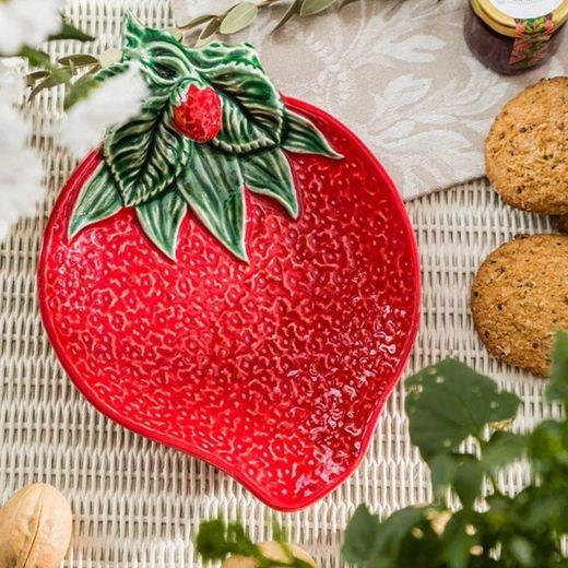 Faïence rabanera en rouge et vert, 21 x 15 x 5 cm | Fraises
