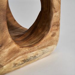 Arusa Fußhocker aus natürlichem Suarholz, 40 x 40 x 40 cm