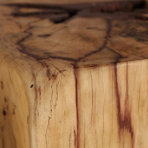 Repose-pieds Dharm en bois de tamarin naturel, 43 x 43 x 46 cm