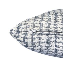 SALZBURG | Almofada estampada em azul acinzentado claro e cru 45 x 45 cm