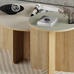 Set aus 2 runden Couchtischen aus Eiche, Creme und Grün, 70 x 70 x 50 cm | Hillary