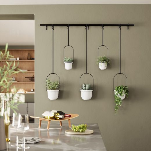 Set van 5 hangende plantenbakken in zwart en wit polymeer, 138 x 18 x 95 cm | drieflora