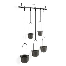 Lot de 5 jardinières suspendues en polymère noir, 138 x 18 x 95 cm | triflore