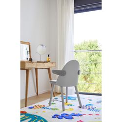 Light grey wooden armchair, 56 x 53.5 x 74.5 cm | Uma