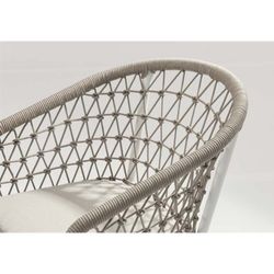 Aluminum, porcelain, and rope garden dining set in white and greige | Nelayan