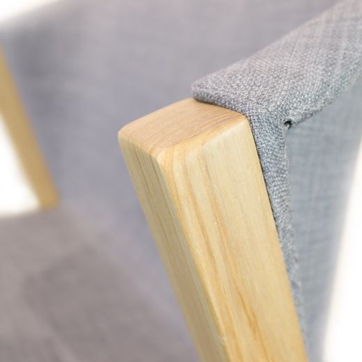 Silla con estructura de madera de haya y tapizado (61 x 87,5 x 45 cm) | Serie Juansan Linen