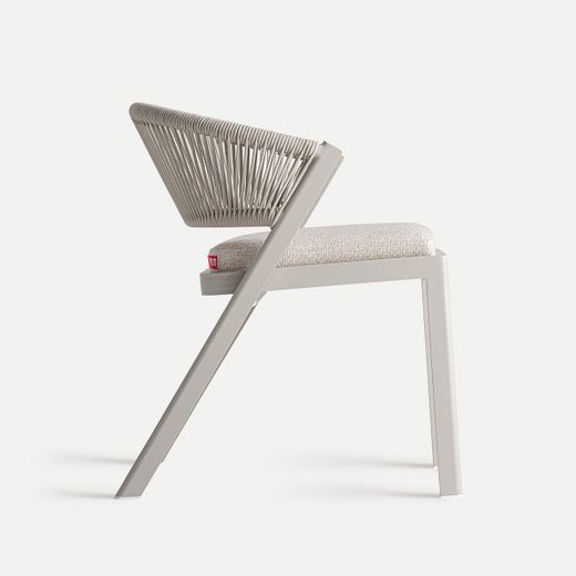 Silla de aluminio en gris y beige, 56 x 60 x 71 cm | Tegna