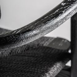 Silla de comedor de madera de roble y fibra natural en negro, 54 x 54 x 79 cm | Tasque