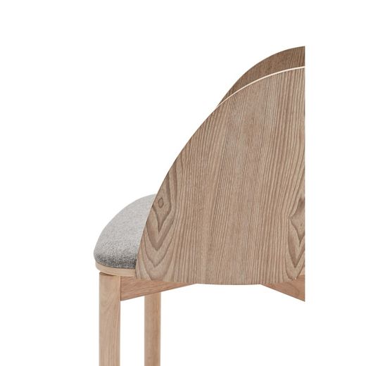 Wooden dining chair in light natural color, 49 x 53 x 77.5 cm | Dam