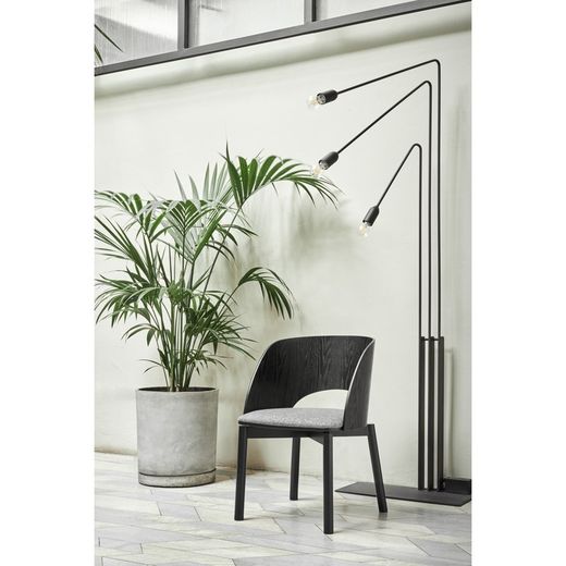 Schwarzer Esszimmerstuhl aus Holz, 49 x 53 x 77,5 cm | Damm