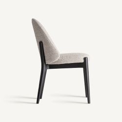 Silla de comedor de tejido de poliéster y madera de fresno en beige, 47 x 58 x 85 cm | Sirius