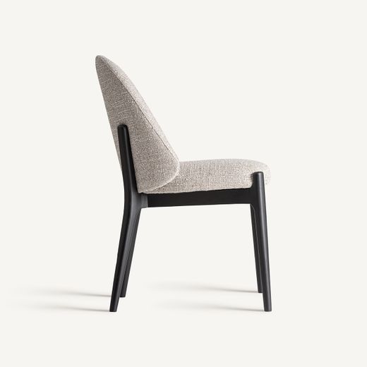 Silla de comedor de tejido de poliéster y madera de fresno en beige, 47 x 58 x 85 cm | Sirius