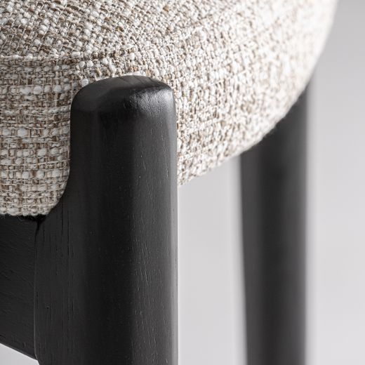 Silla de comedor de tejido de poliéster y madera de fresno en beige, 47 x 58 x 85 cm | Sirius