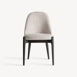 Silla de comedor de tejido de poliéster y madera de fresno en beige, 47 x 58 x 85 cm | Sirius