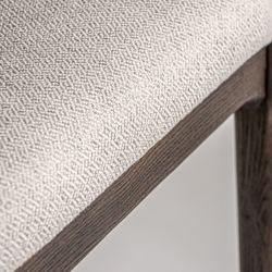 Silla de comedor de tejido de poliéster y madera de fresno en marrón, 56 x 58 x 75 cm | Jerzen