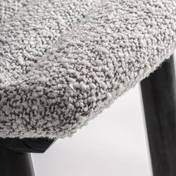 Silla de comedor de tejido de poliéster y madera de olmo en gris, 51 x 63 x 80 cm | Jacquard