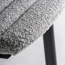 Silla de comedor de tejido de poliéster y madera de olmo en gris, 62 x 64 x 80 cm | Jacquard