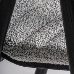 Silla de comedor de tejido de poliéster y madera de olmo en gris, 62 x 64 x 80 cm | Jacquard