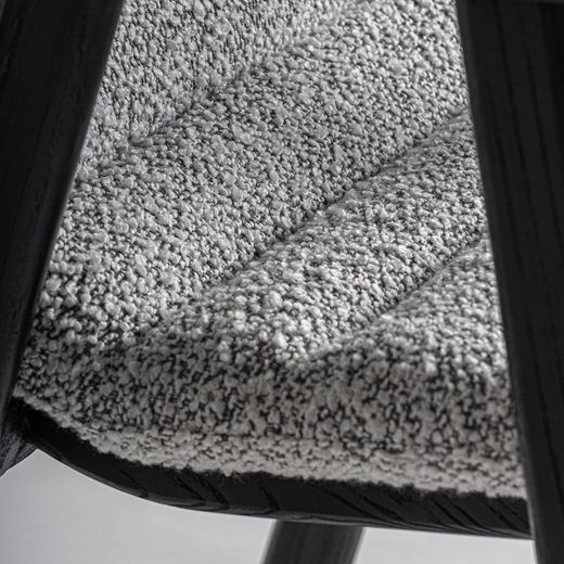 Silla de comedor de tejido de poliéster y madera de olmo en gris, 62 x 64 x 80 cm | Jacquard