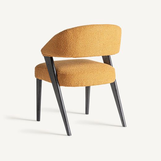 Silla de comedor de tejido de poliéster y madera de roble en amarillo, 57 x 60 x 82 cm | Veney