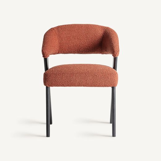 Silla de comedor de tejido de poliéster y madera de roble en terracota, 57 x 60 x 80 cm | Veney