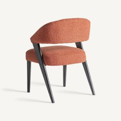 Silla de comedor de tejido de poliéster y madera de roble en terracota, 57 x 60 x 80 cm | Veney