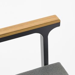 Garden dining set in anthracite aluminum | Yowah + Broome