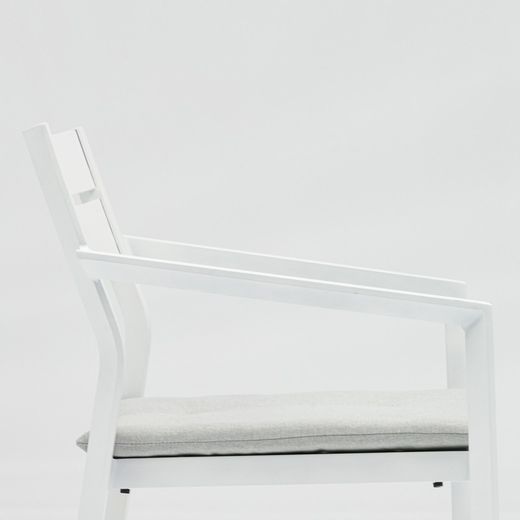 Aluminum garden chair in white and light gray, 56 x 58 x 79 cm | Boori