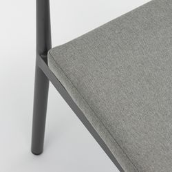 Garden dining set in anthracite aluminum | Boori + Moana