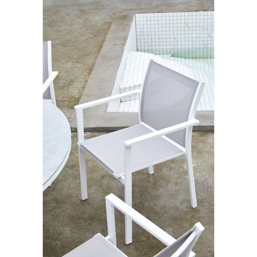Aluminum and textilene garden chair in white and gray, 57 x 60 x 84 cm | Adin