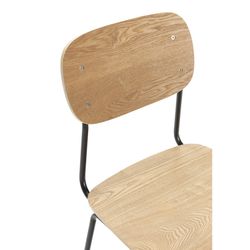 Natural wooden chair, 53.5 x 47 x 84.5 cm | Aira