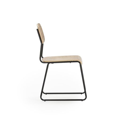 Natural wooden chair, 53.5 x 47 x 84.5 cm | Aira