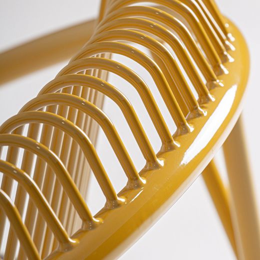 Silla de metal en amarillo, 67 x 62 x 74 cm | Brienz