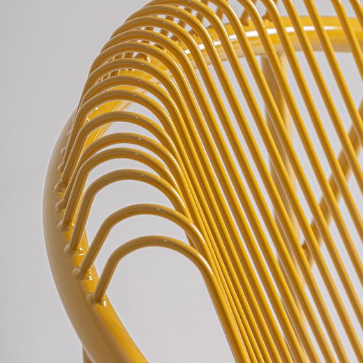 Silla de metal en amarillo, 67 x 62 x 74 cm | Brienz