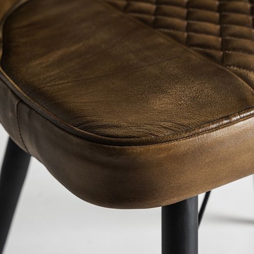 Camel leather chair, 48 x 48 x 82 cm | Brouse